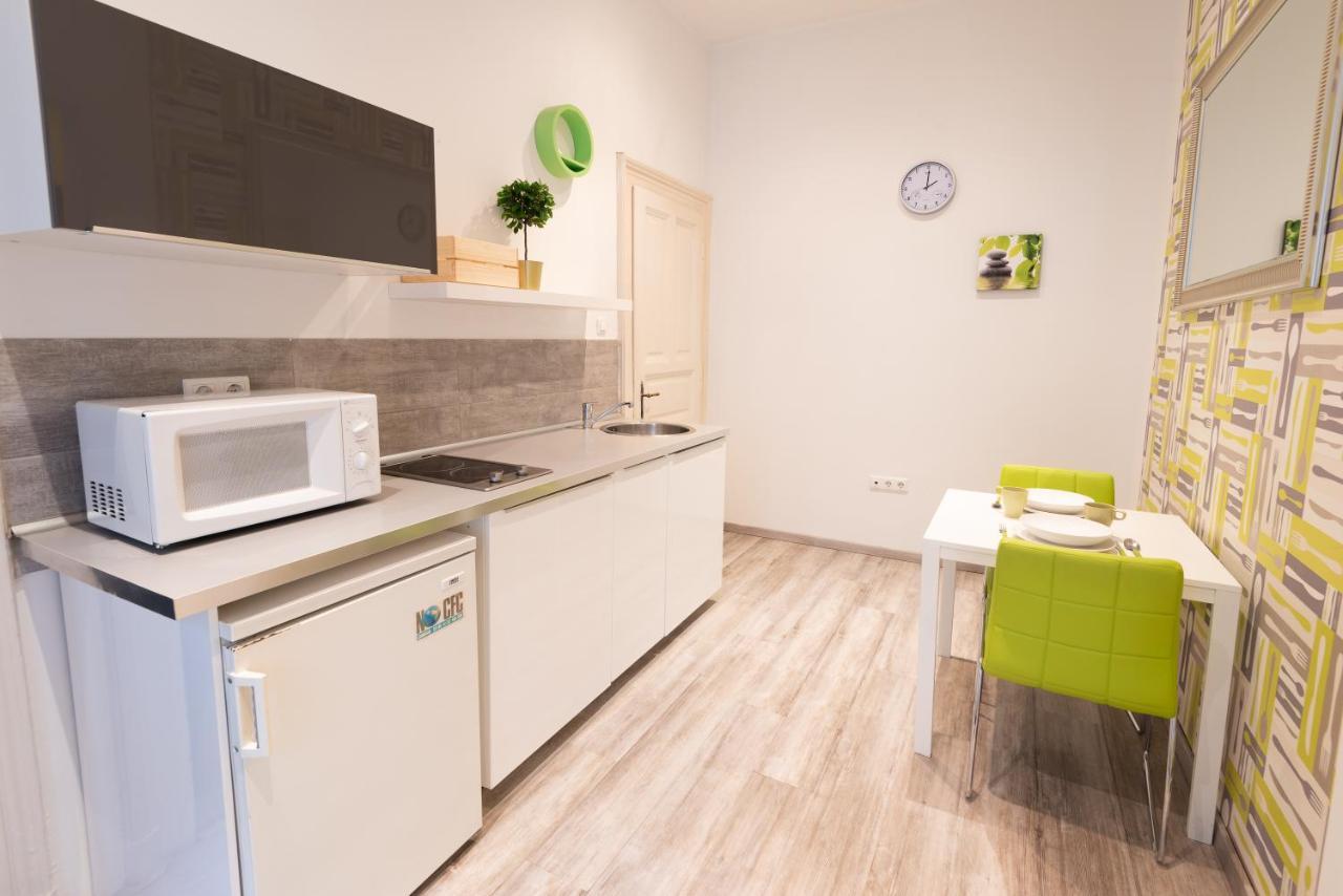 Standard Apartment By Hi5 - West End Center Budapest Exterior photo