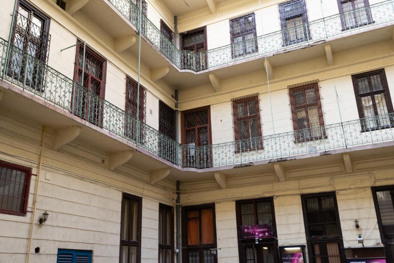 Standard Apartment By Hi5 - West End Center Budapest Exterior photo